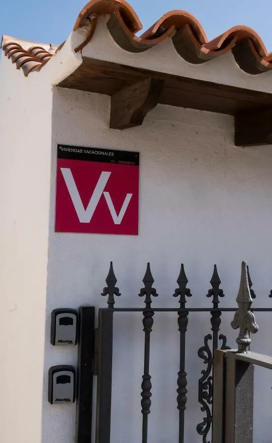 San Borondon Guest House Alojera Country house
